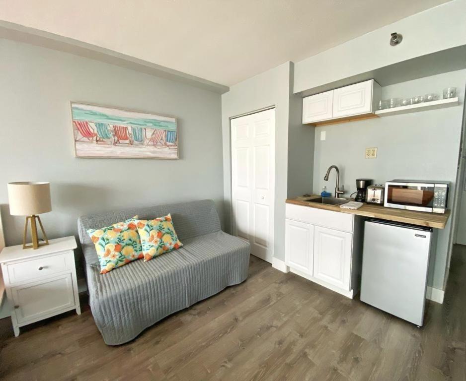 Ocean Side Inn Studios Daytona Beach Bagian luar foto